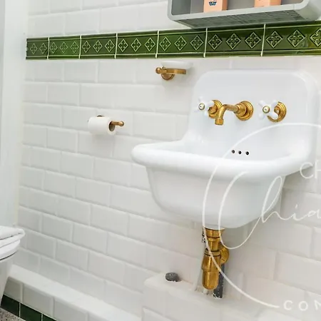 Retro Bistro Escape Authentic & Cozy Lägenhet Paris