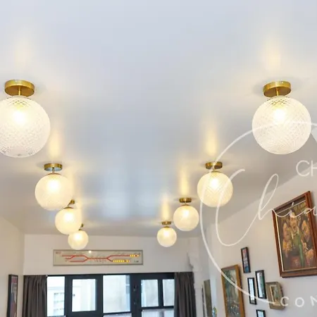 Retro Bistro Escape Authentic & Cozy Lägenhet *