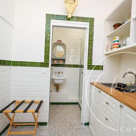 Retro Bistro Escape Authentic & Cozy Appartamento Parigi