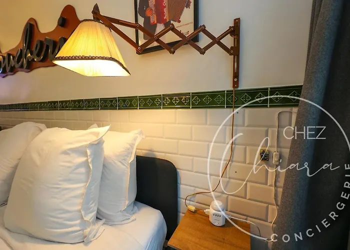 Apartment Retro Bistro Escape Authentic & Cozy Paris